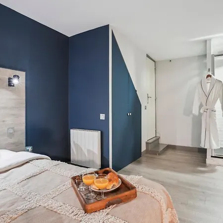 Bnbnook - In Paris' Heart - Eiffel Tower Appartamento Parigi